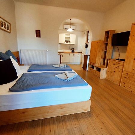 Apartman Vitorlas Vendeghaz Balatonfured Luaran gambar