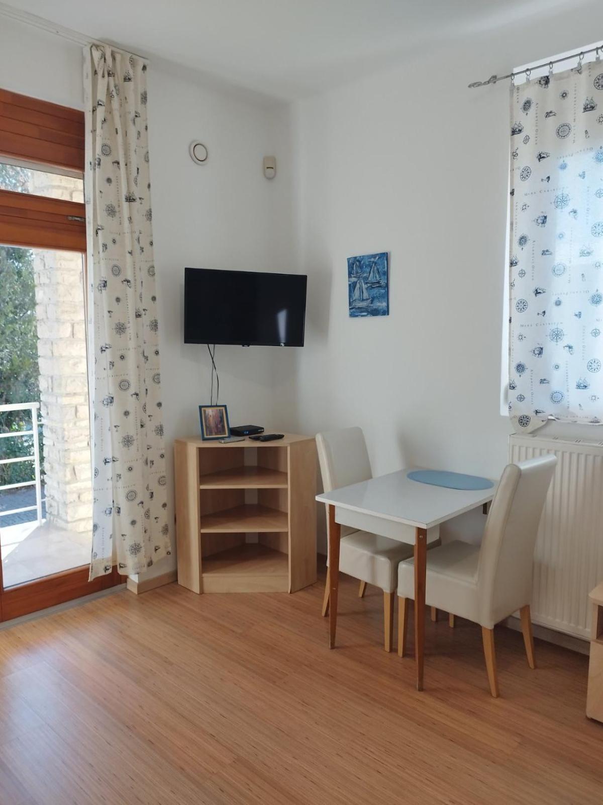 Apartman Vitorlas Vendeghaz Balatonfured Luaran gambar