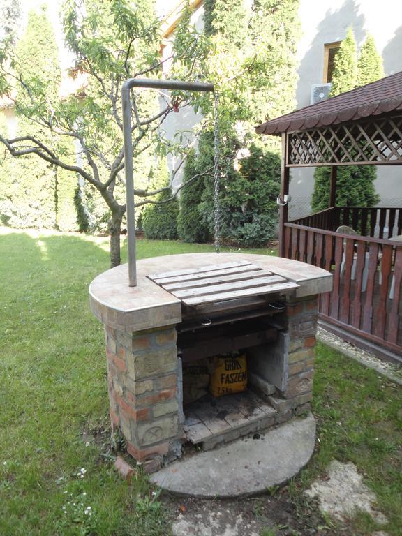 Apartman Vitorlas Vendeghaz Balatonfured Luaran gambar